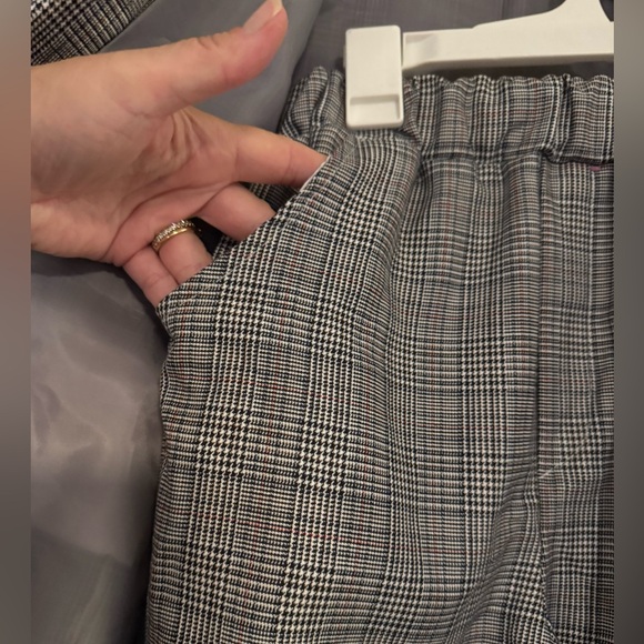 Girls Grey Plaid PantSuit Size 9/10 NWOT - Picture 3 of 9